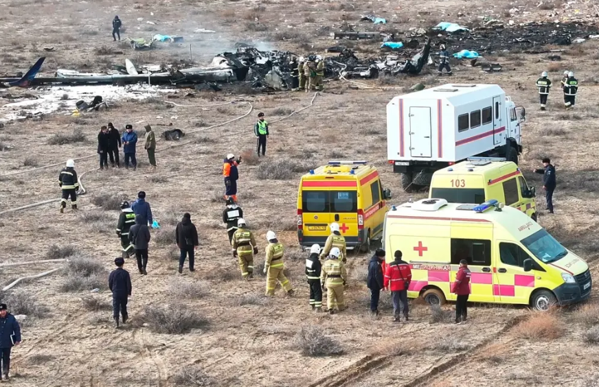 تحقيق يكشف إسقاط الدفاع الجوي الروسي للطائرة الأذربيجانية في كازاخستان