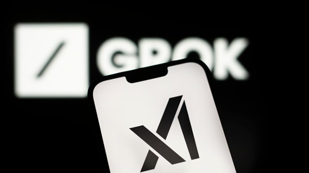 xAI تطلق تطبيق الذكاء الاصطناعي Grok لهواتف آيفون