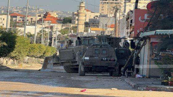 استمرار العدوان على مخيمي طولكرم ونور شمس: إصابات واعتقالات ودمار كبير في البنية التحتية وممتلكات المواطنين