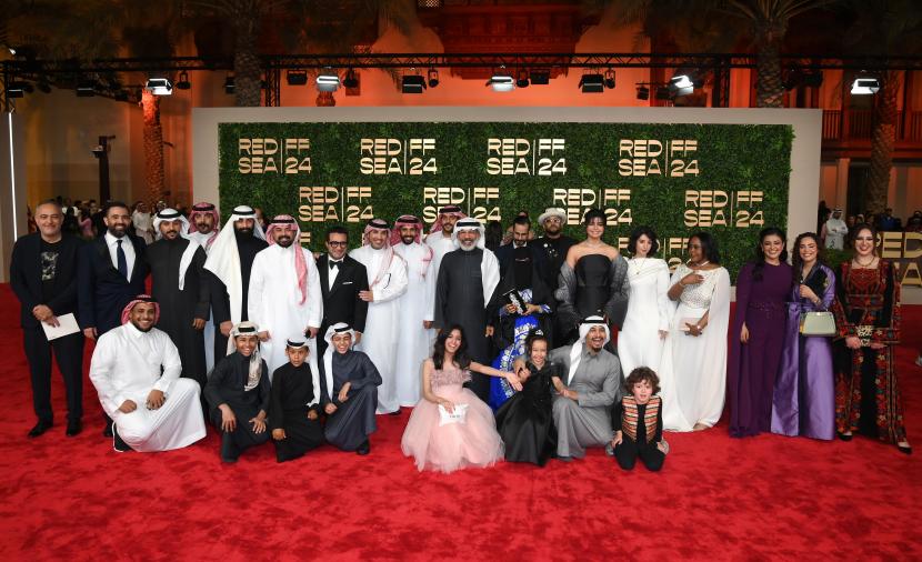 اليوم الثالث من مهرجان البحر الأحمر السينمائي: نجوم العالم العربي على السجادة الحمراء، وحوارات مثرية مع ألمع نجوم المنطقة