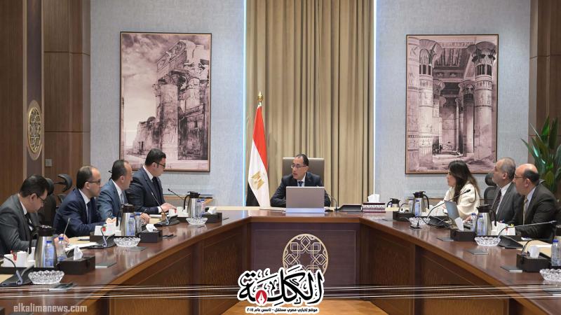 وزير الإسكان يتابع موقف أعمال التطوير ورفع الكفاءة للطرق والمرافق والخدمات بعددٍ من المدن الجديدة | أخبار وتقارير | بوابة الكلمة