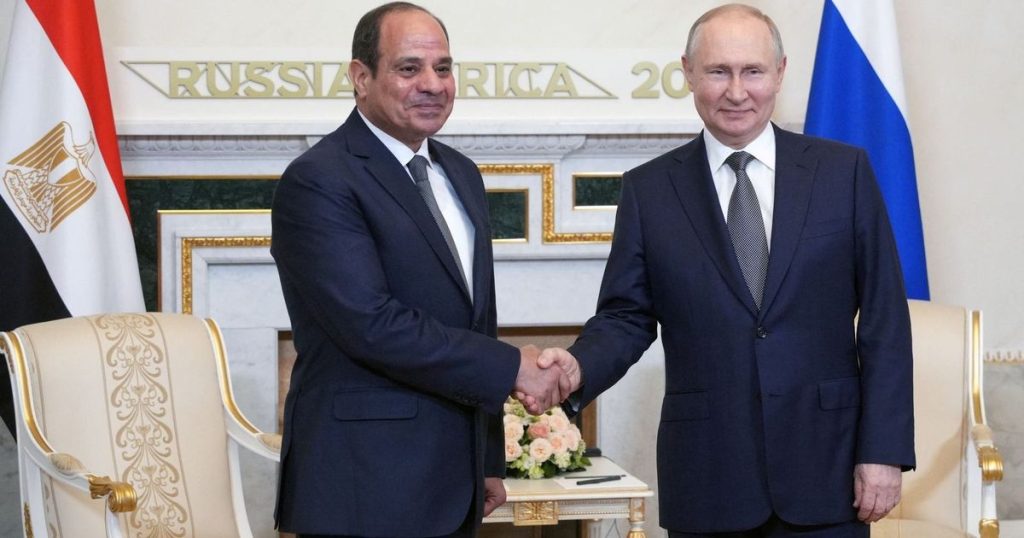 السيسي وبوتين يبحثان هاتفياً تنفيذ اتفاق غزة ووحدة سوريا