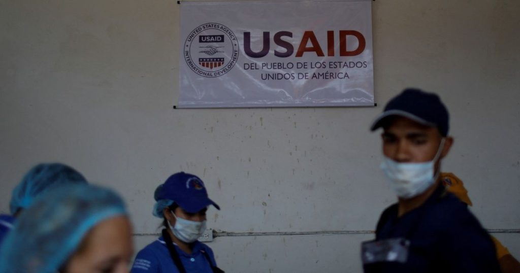 بعد معارضة الرئيس إدارة ترمب تمنح 60 مسؤولا في usaid إجازة