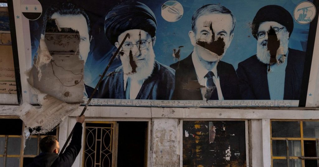 بعد انهيار نفوذ إيران في سوريا.. من يملأ الفراغ؟