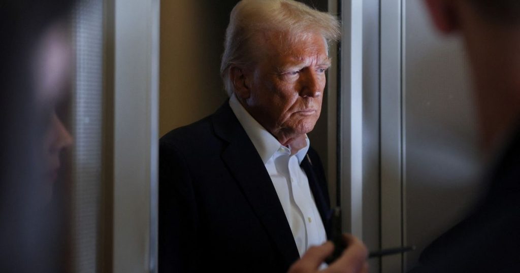 ترامب يقترح نقل سكان قطاع غزة إلى مصر والأردن