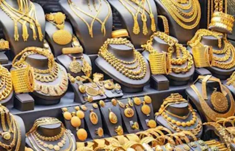 ارتفاع مفاجئ في سعر الذهب خلال منتصف التعاملات