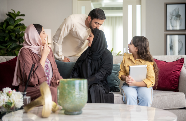 “المعاشات”: القانون يمنح الأم 3 سنوات من الاشتراك الاختياري لرعاية أبنائها