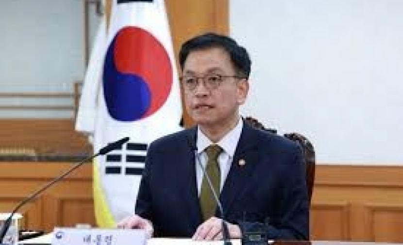 كوريا الجنوبية تدعو إلى تجنب أي تأثير سلبي على التعاون مع أمريكا