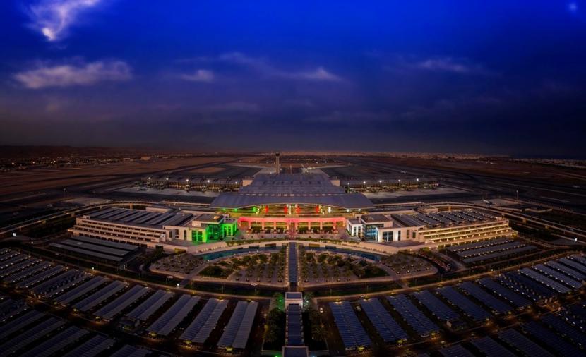 تتويج مطاري مسقط وصلالة بجوائز جودة خدمة المطارات في الشرق الأوسط