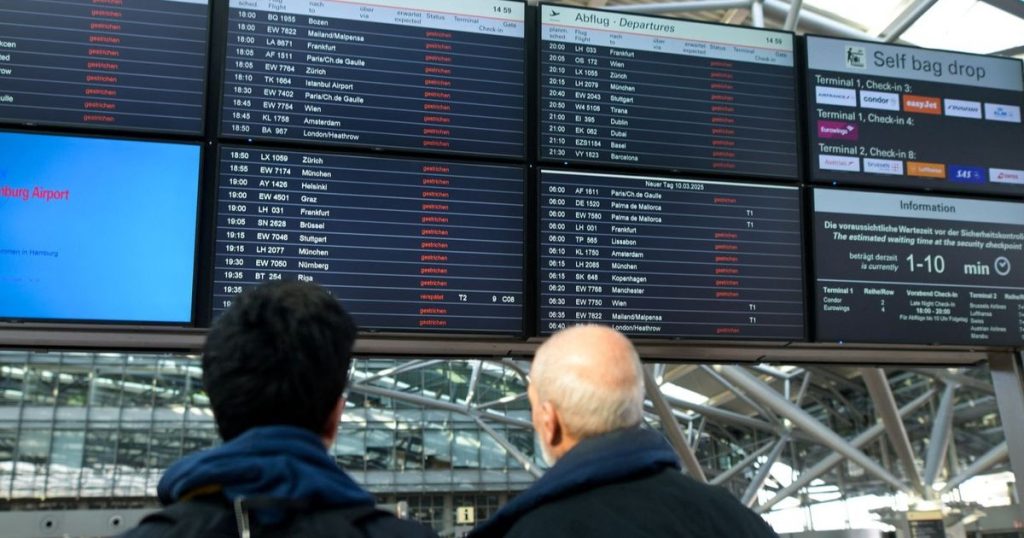 إلغاء 300 رحلة في مطار هامبورج قبل يوم من بدء إضرابات