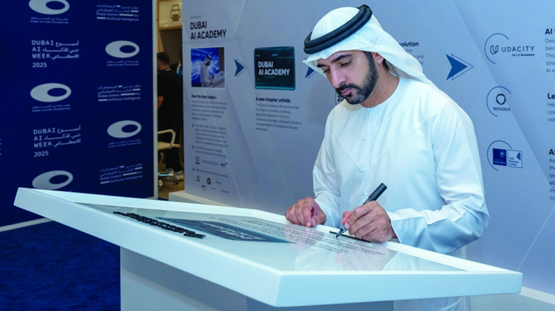 حمدان بن محمد: دبي ستكون وجهة صناع مستقبل الذكاء الاصطناعي