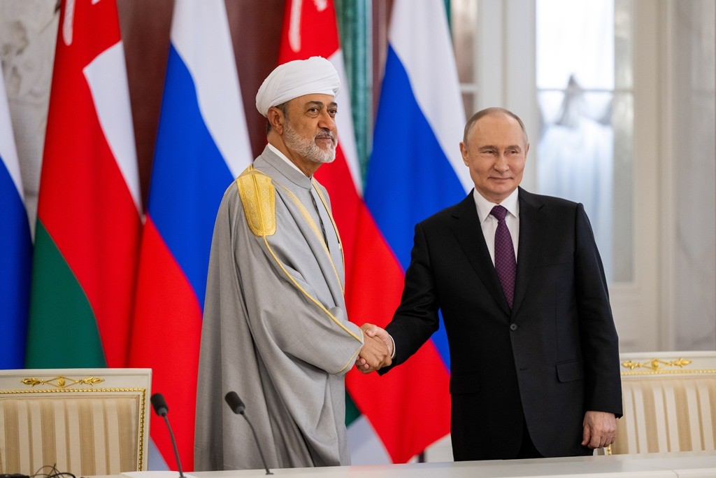 جلالة السلطان بوتين اتفاقيات (11).jpg