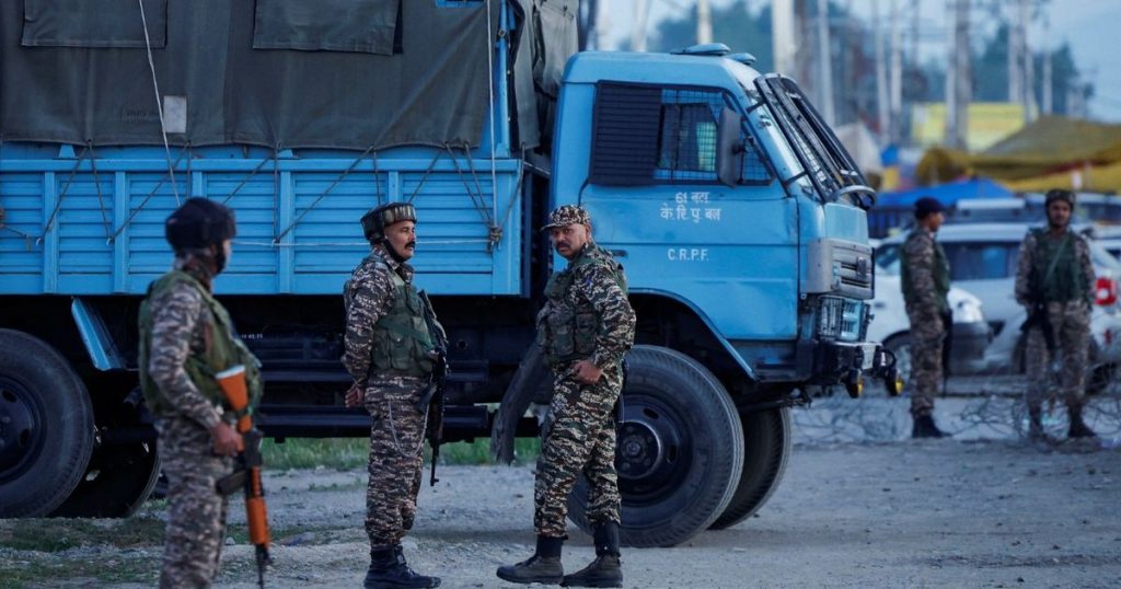 التراشق بين الهند وباكستان يبقي النار تحت الرماد رغم الهدنة