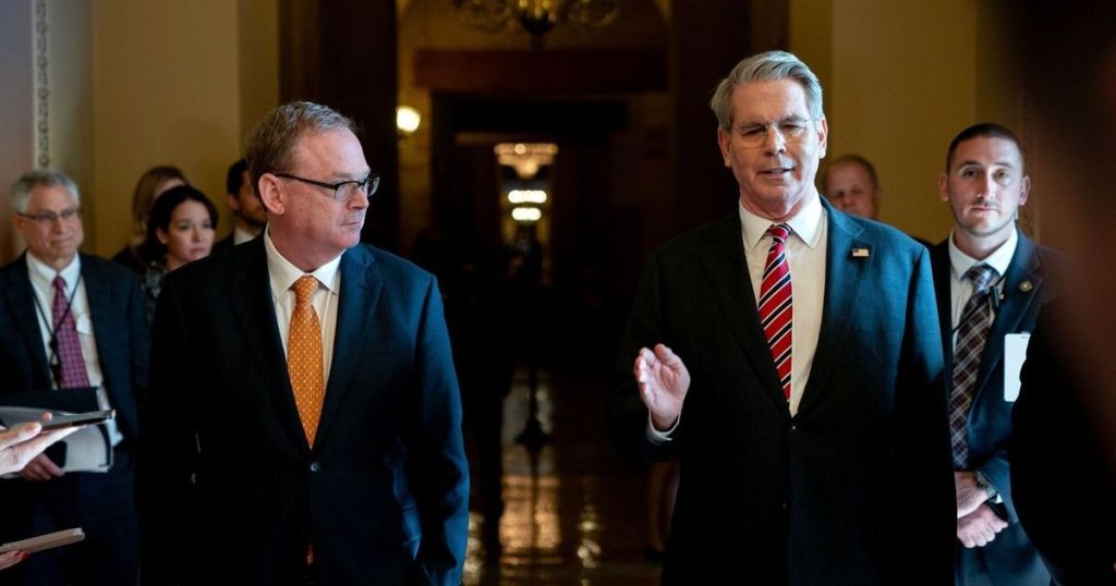 أمريكا توقع اتفاقية لإنشاء صندوق لإعادة الإعمار مع أوكرانيا