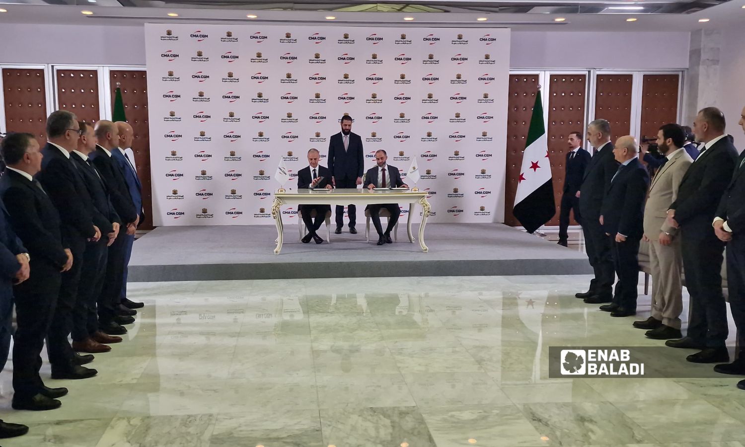 "CMA CGM" توقع عقدًا مه الهيئة العامة للمنافذ البرية والبحرية السورية" في قصر الشعب بدمشق- 1 من أيار 2025 (/ أنس الخولي)