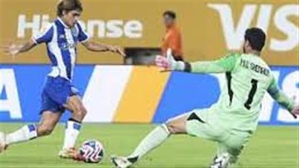 الشناوي يتحمل مسؤولية هدف بورتو الرابع فقط.. وبونو الأفضل بالمونديال