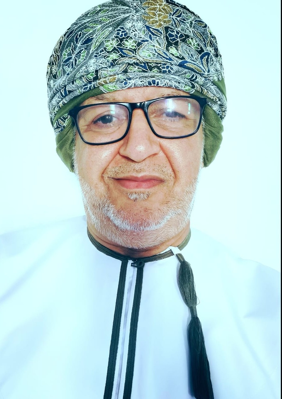 د هاشل بن سعد الغافري.jpg