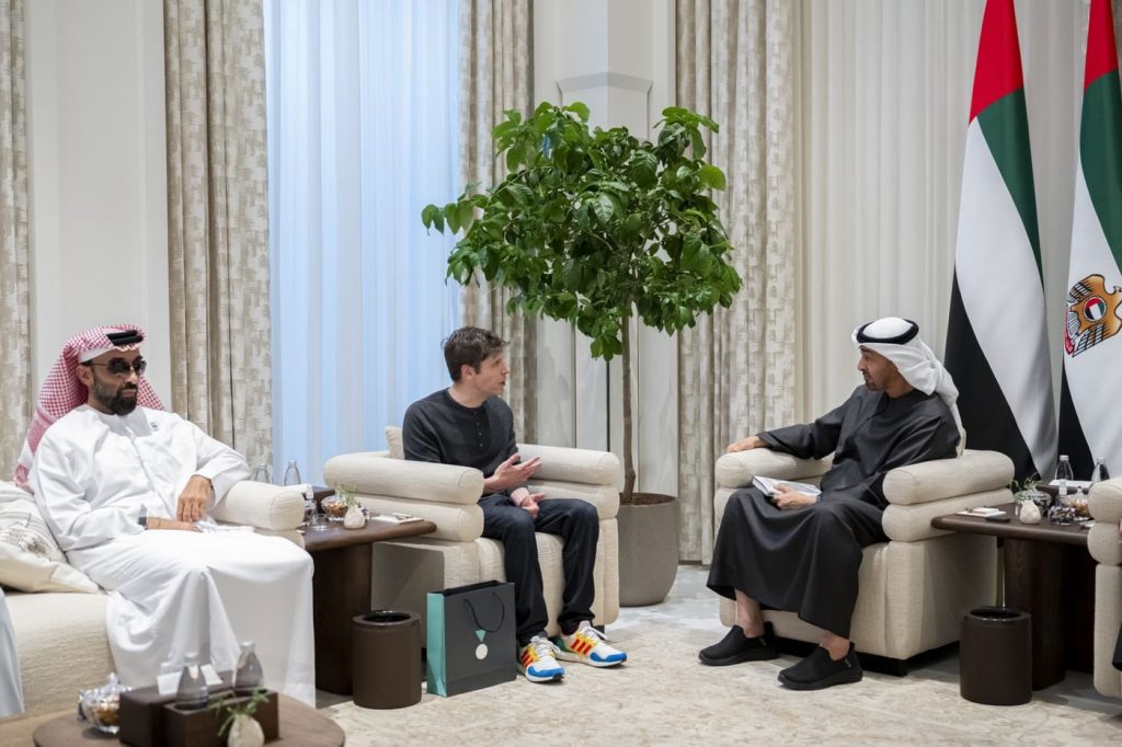 رئيس الدولة يستقبل الرئيس التنفيذي لشركة “أوبن إيه آي”