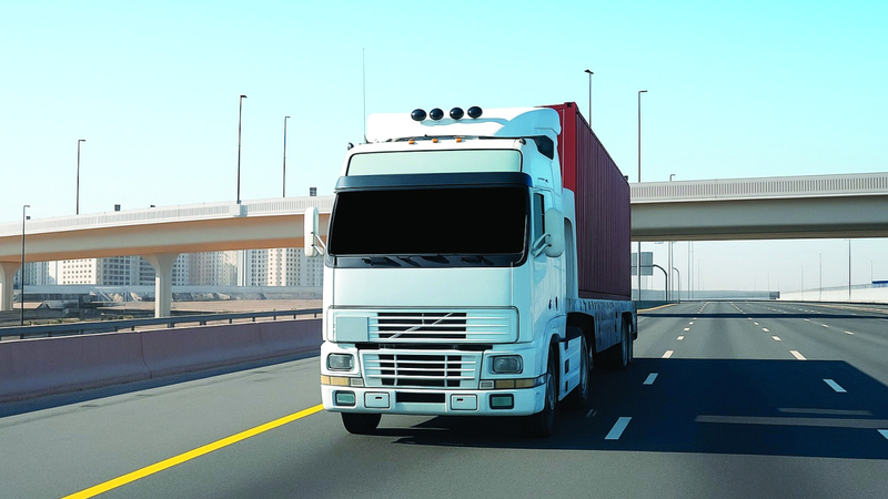 إطار متكامل لتشغيل المركبات الثقيلة ذاتية القيادة للنقل اللوجستي في دبي