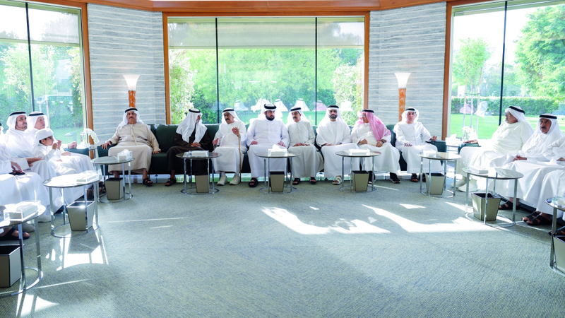 أحمد بن محمد يقدم واجب العزاء في وفاة فاطمة بنت سعيد محمد الكندي