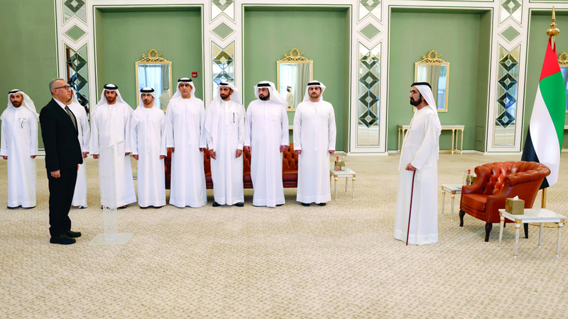 أمام محمد بن راشد.. 23 قاضياً ومفتشاً قضائياً يؤدون اليمين القانونية