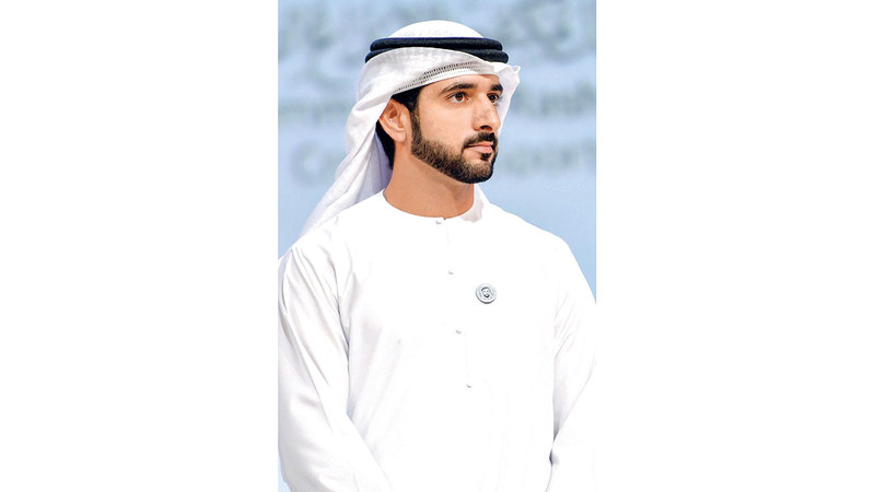 حمدان بن محمد يُصدر قراراً بشأن نظام قياس إنتاجية موظفي حكومة دبي