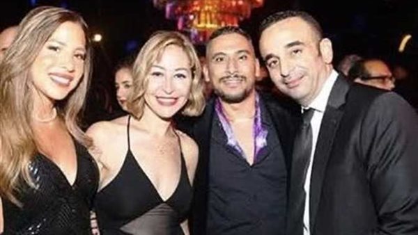 أول ظهور علني لـ منة شلبي مع زوجها أحمد الجنايني بعد إعلان زواجهما رسميًا (صور)