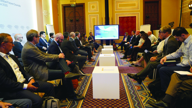 خبراء عالميون: تطوير نماذج حوكمة مرنة ومستدامة ركيزة أساسية في الأمن والاستقرار