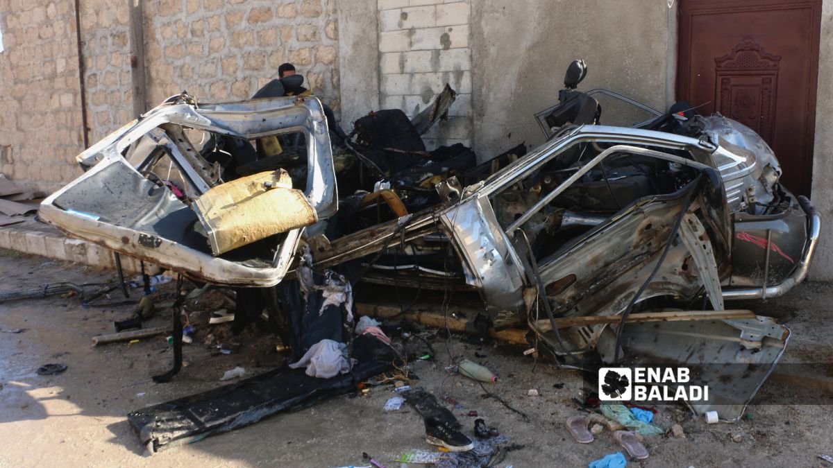 مقتل شخصين بانفجار سيارة في ريف حلب - 22 تشرين الأول 2025 (/ محمد مصطو)