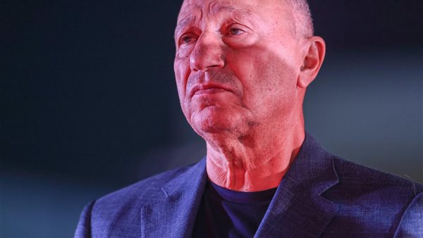 ستاد الأهلي الحلم الكبير.. ولا نقبل سوى بالتواجد على القمة
