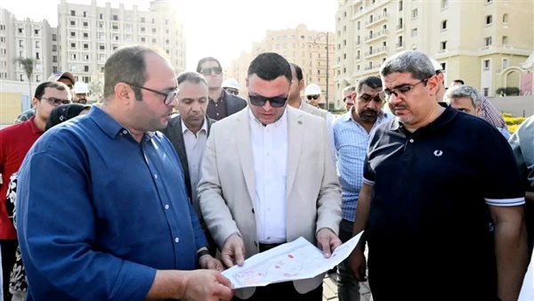 وزير الإسكان يتفقد سير العمل في «جاردن سيتي الجديدة» بالعاصمة الإدارية
