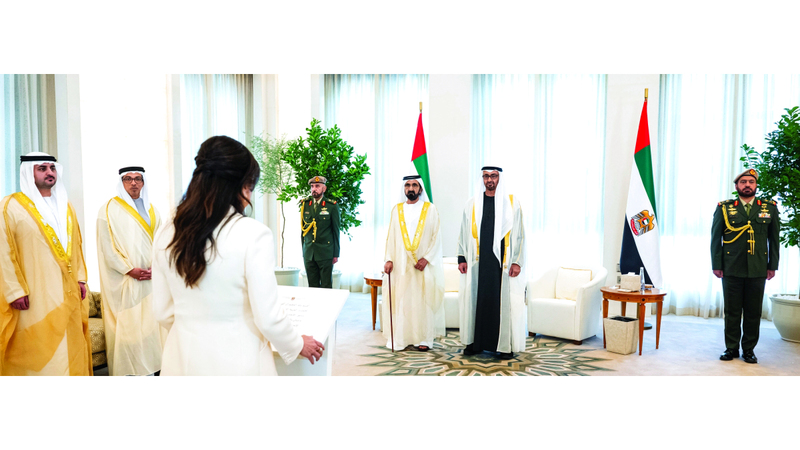 أمام رئيس الدولة.. 3 وزراء في حكومة الإمارات يؤدون اليمين الدستورية