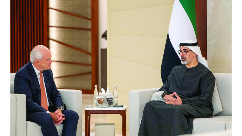 خالد بن محمد يلتقي رئيس وأعضاء مجلس إدارة شركة «أسترازينيكا»