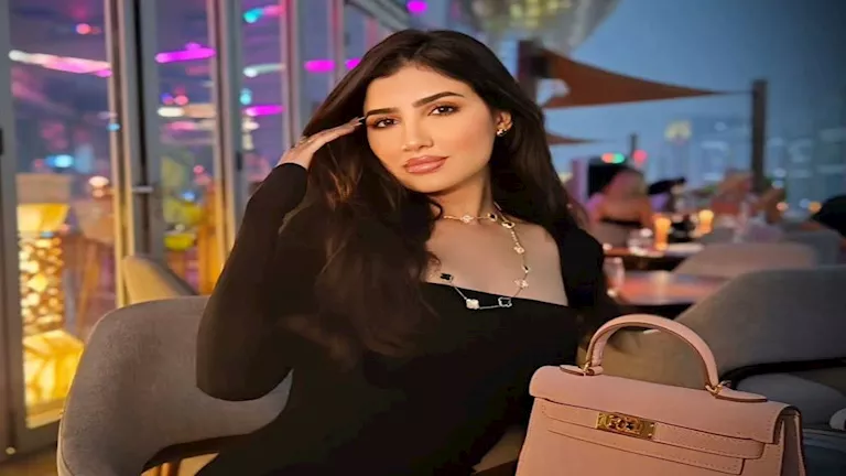 مي عمر: “فخورة بعظمة مصر وتطورها.. ومستنية افتتاح المتحف الكبير”