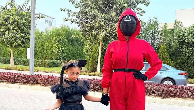 إيناس علي تشارك في احتفالات أعياد الهالوين على طريقتها الخاصة