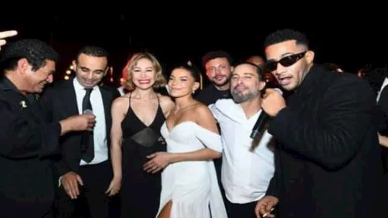 أول ظهور لـ منة شلبي وزوجها أحمد الجنايني في مناسبة عامة (صور)