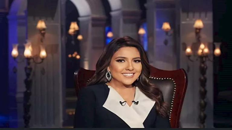 “إحنا طبيعي مش AI”.. مي كساب تشارك في احتفالات المتحف المصري الكبير