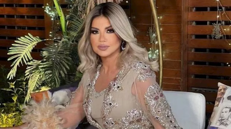 “إرادة ربنا إن الهوا يطيره”..بوسي شلبي تدافع عن إلهام شاهين بسبب أزمة