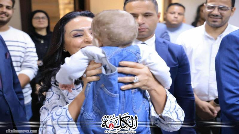 وزيرة التضامن تتابع أعمال الإدارة العامة للرعاية المؤسسية والأسرية.. وتشهد إجراءات تسليم الأطفال لأسر بديلة كافلة | أخبار وتقارير | بوابة الكلمة