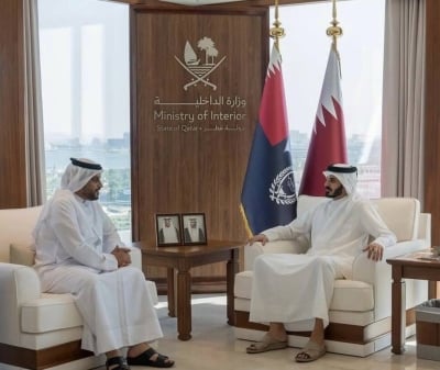 وزير الداخلية وقائد قوة الأمن الداخلي ‘لخويا’ بدولة قطر يستقبل سفير البحرين في الدوحة – الوطن