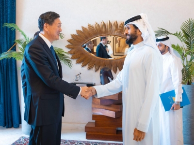 ناصر بن حمد: تعزيز جسور التعاون مع بكين بالمجال الرياضي – الوطن