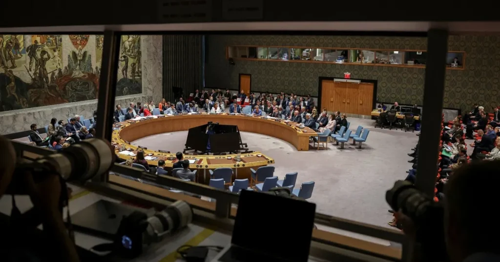 مجلس الأمن يصوت لصالح خطة المغرب بشأن الصحراء