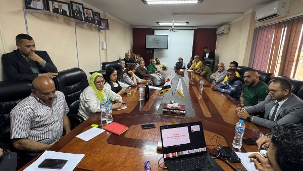 إيمان كريم تجتمع بالإدارات الفنية وخدمة المواطنين وتوجه بمتابعة شكاوى ذوي الإعاقة