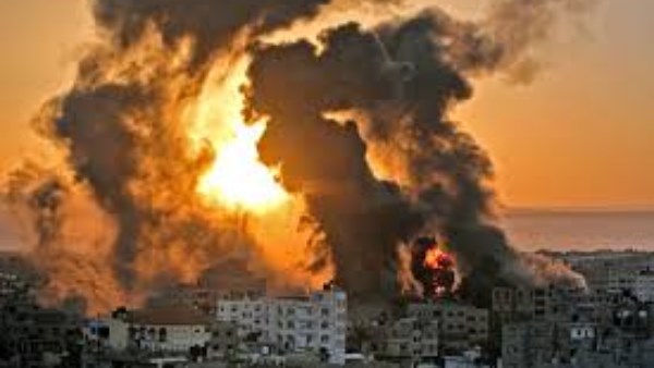 إعلام فلسطيني: طائرات الاحتلال تشن غارتين على خان يونس