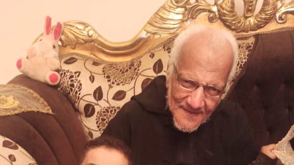 مشهد مؤثر.. وفاة معلم بالمعاش في بورسعيد أثناء الصلاة بالمسجد