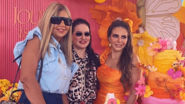 بوسي شلبي ودينا في عيد ميلاد ابنة دنيا عبد العزيز.. شاهد