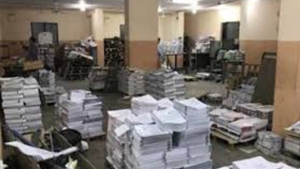 34 ألف مطبوع مخالف.. القبض على مدير مطبعة بعين شمس
