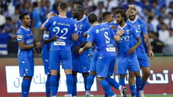 الهلال السعودي يكشف عن تطورات علاج سالم الدوسري من الإصابة