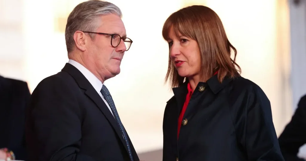 وزيرة الخزانة البريطانية تعتذر عن تأجير منزل دون ترخيص