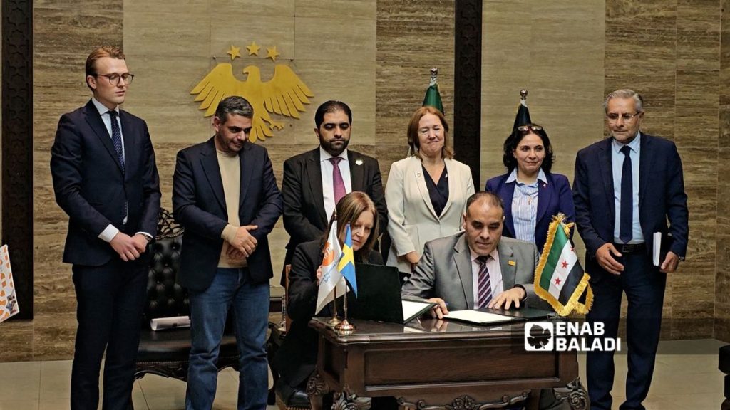 ما تفاصيل مشروع تطوير مهنة القبالة والتمريض في سوريا